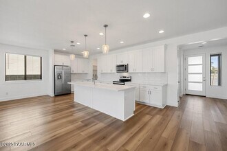 5008 Atwood Ct in Prescott Valley, AZ - Foto de edificio - Building Photo