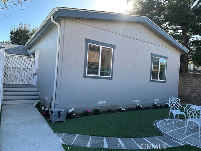 7317 Kelvin Ave in Los Angeles, CA - Building Photo