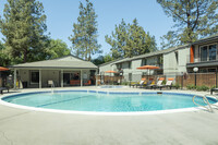 El Macero Apartments in Davis, CA - Building Photo - Building Photo