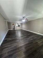 100 Pinehurst Dr in Hendersonville, NC - Building Photo - Building Photo