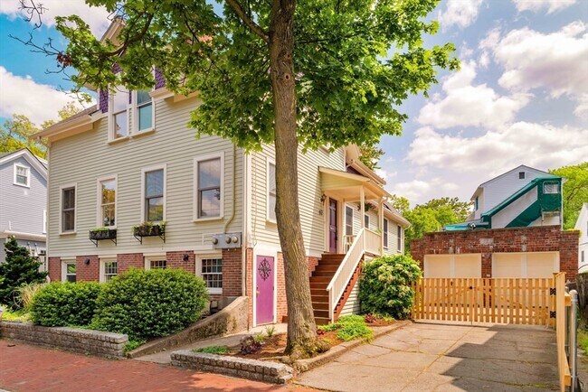 property at 62 Sacramento St