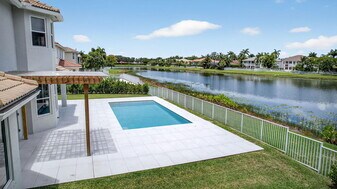 11587 Manatee Bay Ln in Wellington, FL - Building Photo