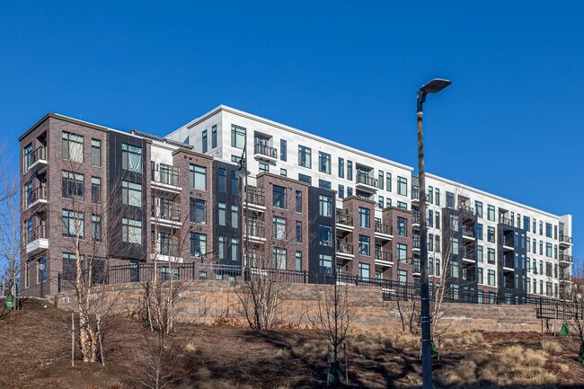 Stratus Residences