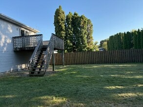 919 Delaware Ave in Ames, IA - Building Photo - Building Photo