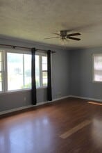 723 Glendale Ave in Rockford, IL - Building Photo - Building Photo