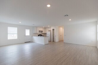 4439 Zoe Pass in San Antonio, TX - Building Photo - Building Photo