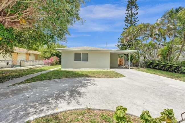 property at 334 SE 1st Ave