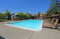 Walnut Wood Apartments photo'