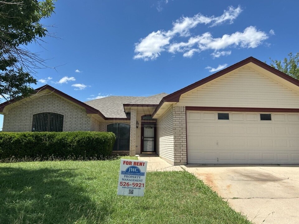 4201 Aspen Dr in Killeen, TX - Foto de edificio