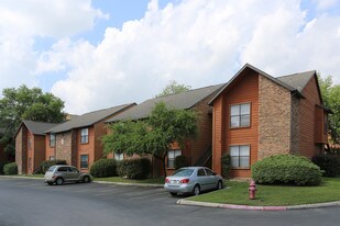 Iron Horse Valley Apartments