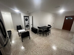 10920 N 29th St in Tampa, FL - Building Photo - Building Photo