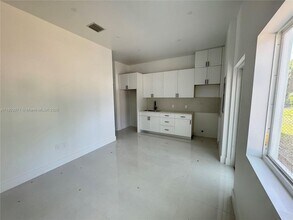 135 NW 60th St in Miami, FL - Building Photo - Building Photo