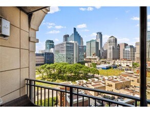 500 500 E Grant St in Minneapolis, MN - Building Photo - Building Photo