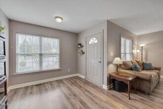 709 Comprhey Ct in Wake Forest, NC - Building Photo - Building Photo