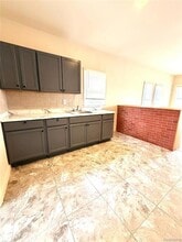 19457 Evergreen Rd in Detroit, MI - Foto de edificio - Building Photo