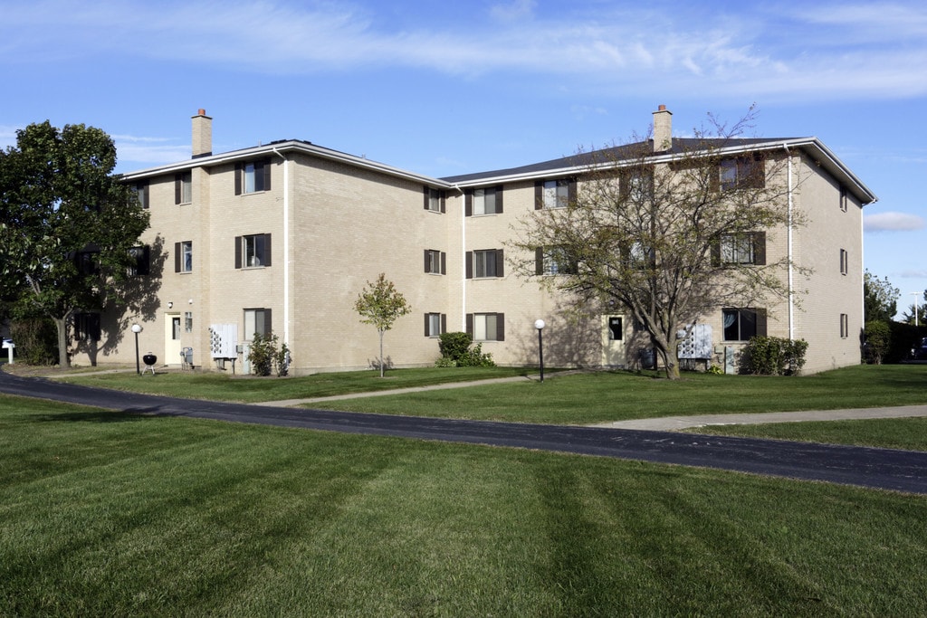 Apartments of Orland in Orland Hills, IL