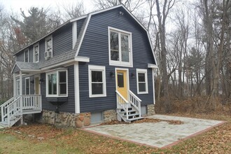 16 Nash Ave in Ashland, MA - Building Photo - Building Photo