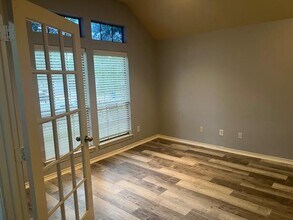 11617 Glen Knoll Dr in Manor, TX - Building Photo - Building Photo