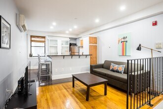 90 Warrenton St in Boston, MA - Building Photo - Building Photo