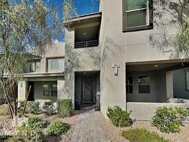 486 Fairview Hills St in Las Vegas, NV - Building Photo