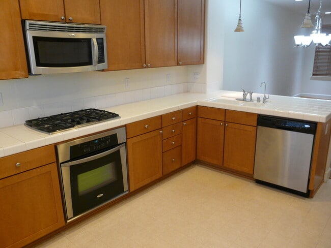 1704 Lorient Terrace in San Jose, CA - Building Photo - Building Photo