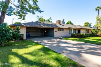 1339 E Luke Ave in Phoenix, AZ - Building Photo - Building Photo
