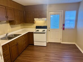 2305 Adams Ave in Huntington, WV - Building Photo - Building Photo