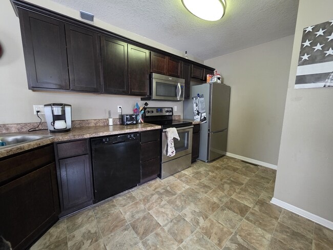 3801 Marigold Dr in Ames, IA - Building Photo - Building Photo