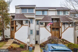 18269 Leman Lake Dr in Olney, MD - Building Photo