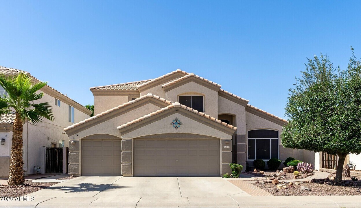 11530 W Palm Brook Dr in Avondale, AZ - Building Photo