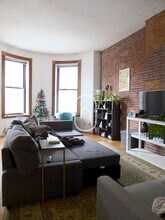 758 Tremont St, Unit 2 in Boston, MA - Building Photo - Building Photo