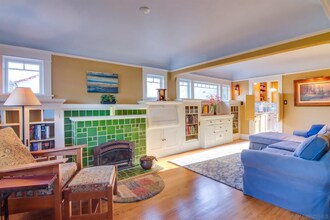 3370 Bancroft St in San Diego, CA - Foto de edificio - Building Photo