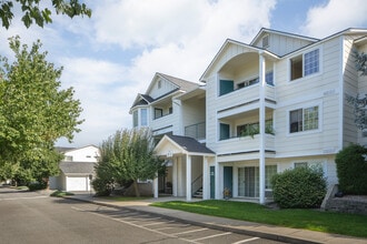 Granite Court Apartments in Veradale, WA - Foto de edificio - Building Photo