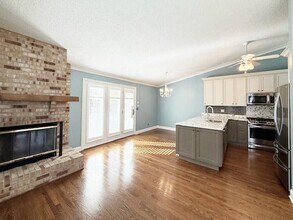 1341 Rose Blvd in Buffalo Grove, IL - Building Photo - Building Photo