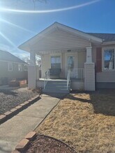 211 S 6th Ave in Brighton, CO - Foto de edificio - Building Photo