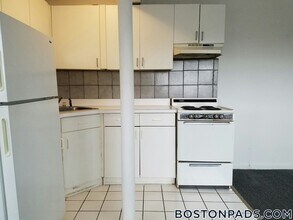 226 Parker Hill Ave, Unit 3 in Boston, MA - Building Photo - Building Photo