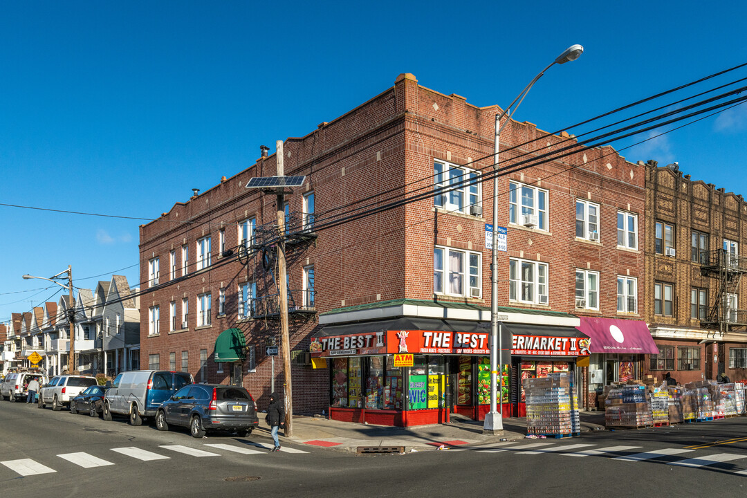 61-61.5 Martin Luther King Dr in Jersey City, NJ - Building Photo