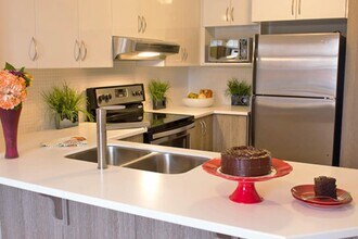 Applewood Townhomes in Calgary, AB - Building Photo - Building Photo