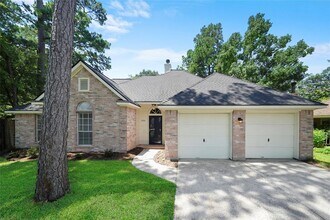 306 W Little Oak Ct in Spring, TX - Building Photo - Building Photo