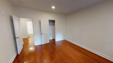130 Sutherland Rd, Unit F in Boston, MA - Building Photo - Building Photo
