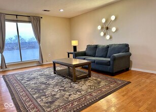 3016 Lake Shore Dr in Indianapolis, IN - Building Photo - Building Photo
