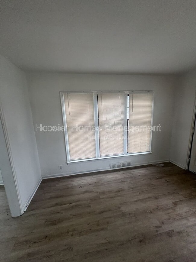 3461 Dequincy St in Indianapolis, IN - Foto de edificio - Building Photo