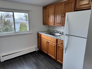 3444 Merrick Rd in Seaford, NY - Foto de edificio - Building Photo