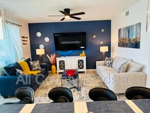 14194 Heritage Landing Blvd in Punta Gorda, FL - Building Photo - Building Photo