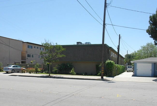 Monrovia Apartments in Monrovia, CA - Building Photo - Building Photo