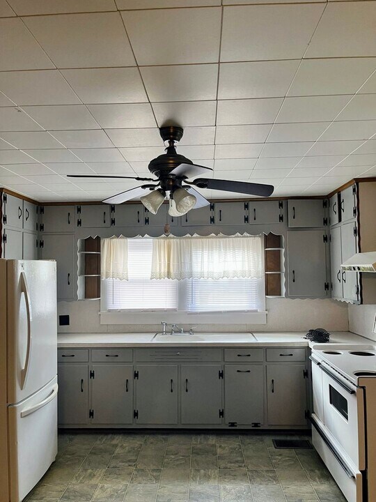 1683 Richardson Farm Rd in Sophia, NC - Building Photo