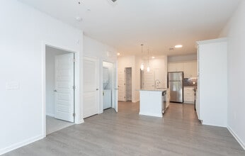 Avalon of Wilmington in Wilmington, NC - Building Photo - Interior Photo