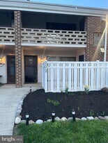 202 Stony Way in Norristown, PA - Building Photo