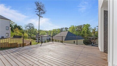 208 Indian Hills Trail in Marietta, GA - Building Photo - Building Photo