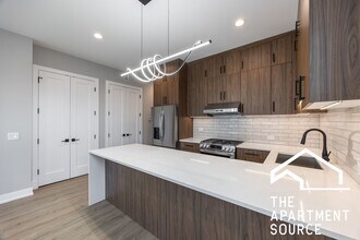 3738 S Calumet Ave, Unit 1S in Chicago, IL - Building Photo - Building Photo